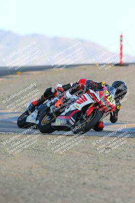 media/Nov-16-2024-CVMA (Sat) [[0e4bb1f32f]]/Race 11-Amateur Supersport Open/